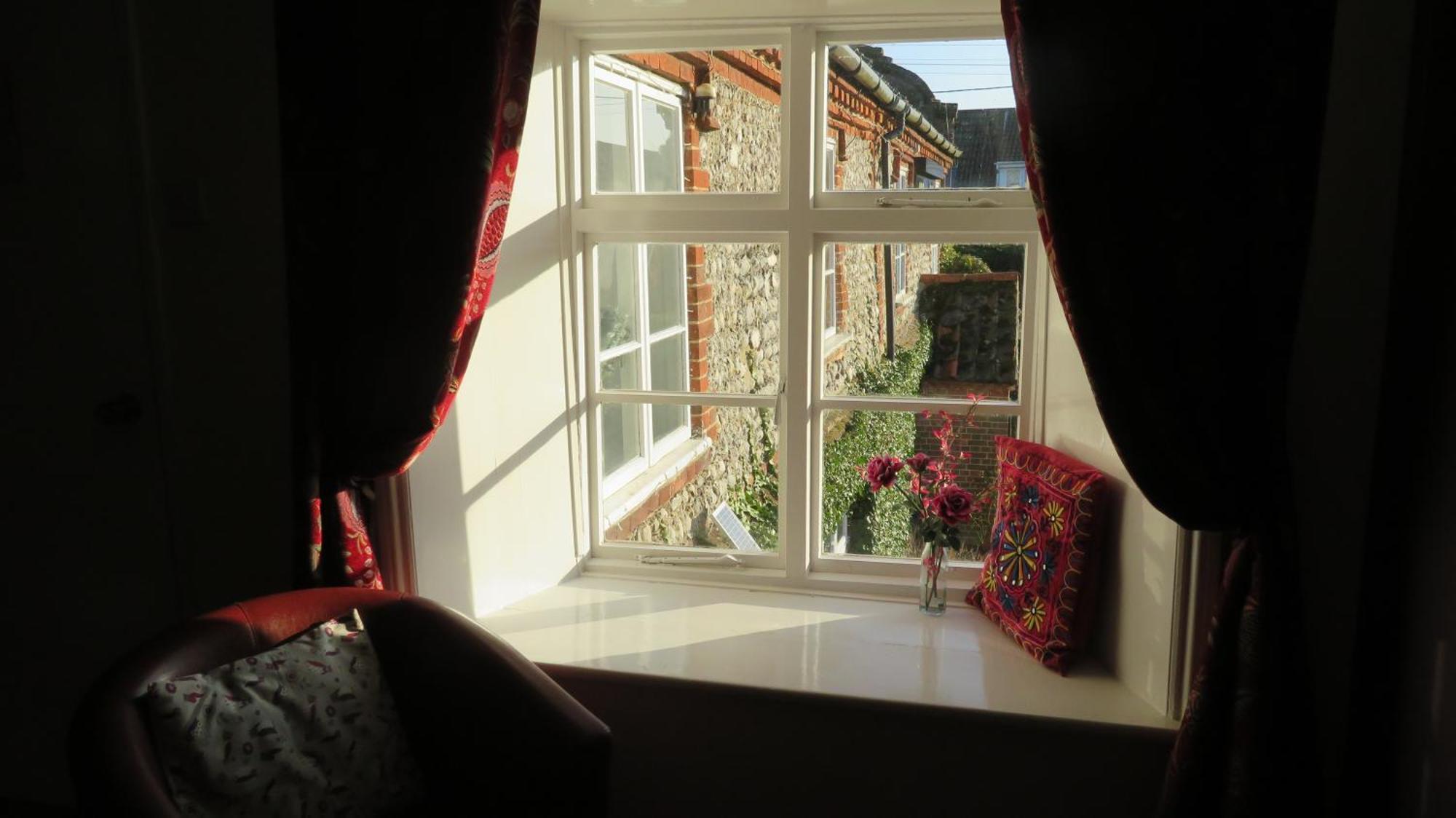 The Wheatsheaf Hotel Mundesley Bagian luar foto